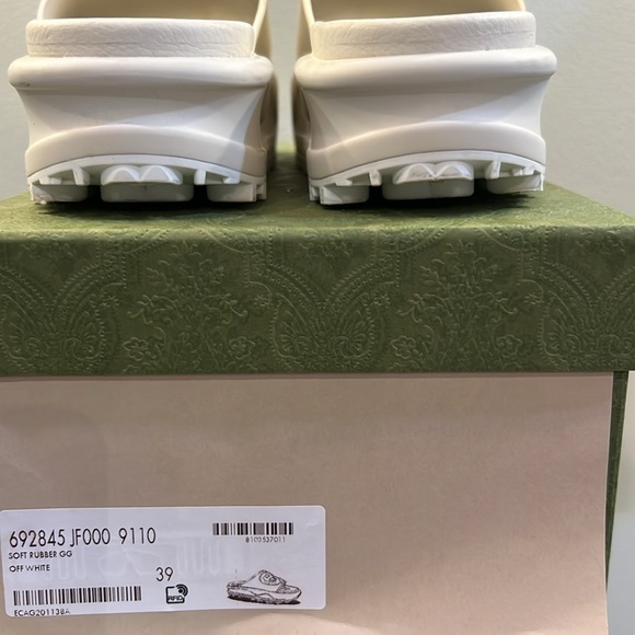 Gucci Platform Slides - Picture 3 of 5